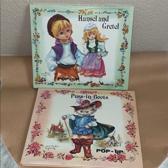 Other - VTG 1984 Beautiful Pop Up Books